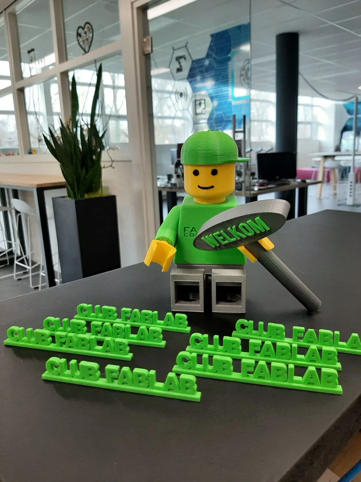 club fablab.jpg
